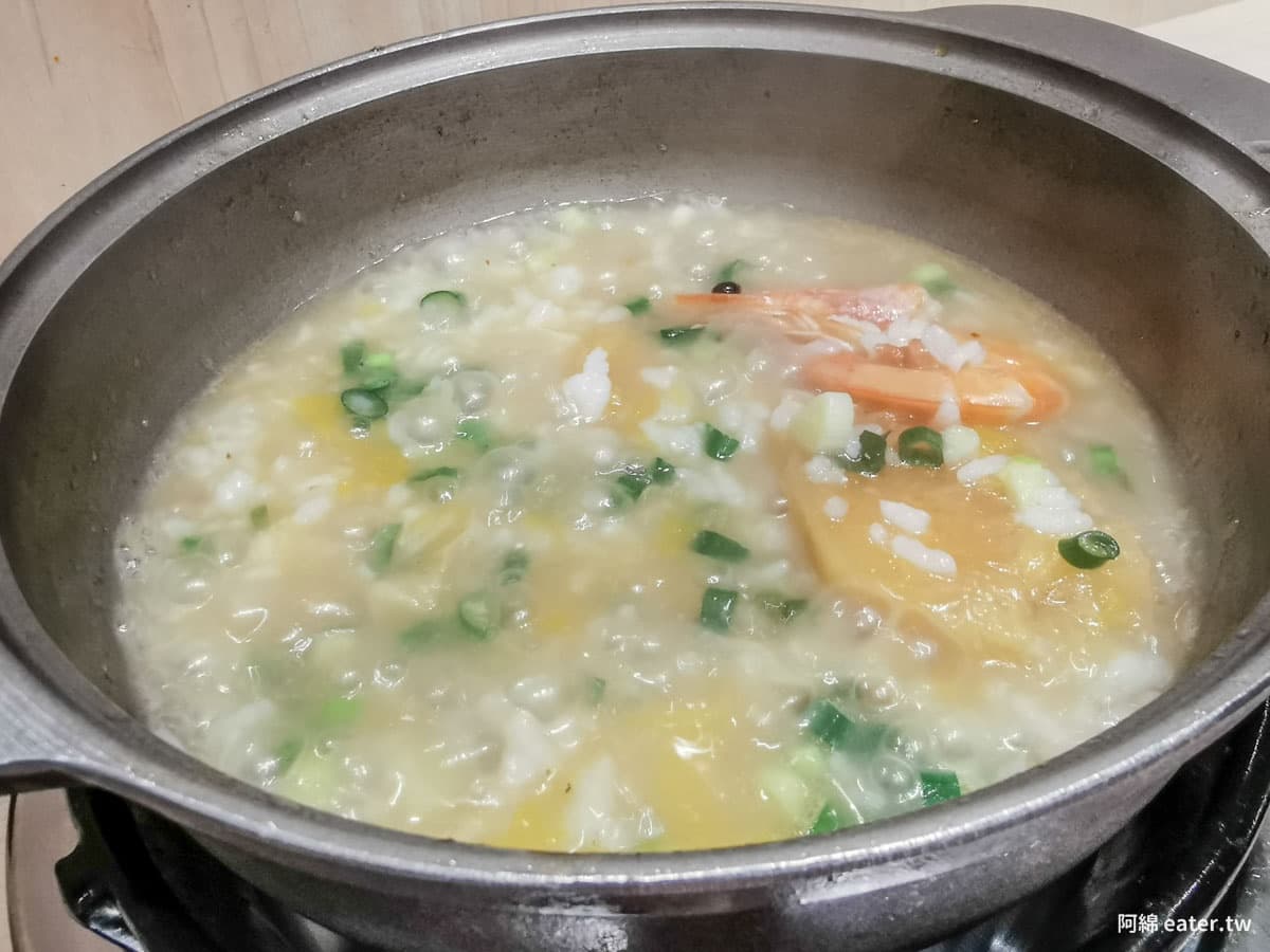 錢都旗下最狂「平價小火鍋」!160元起豬油拌飯、霜淇淋吃到飽,28款鍋物任選 錢都旗下最狂「平價小火鍋」!160元起豬油拌飯、霜淇淋吃到飽,28款鍋物任選
