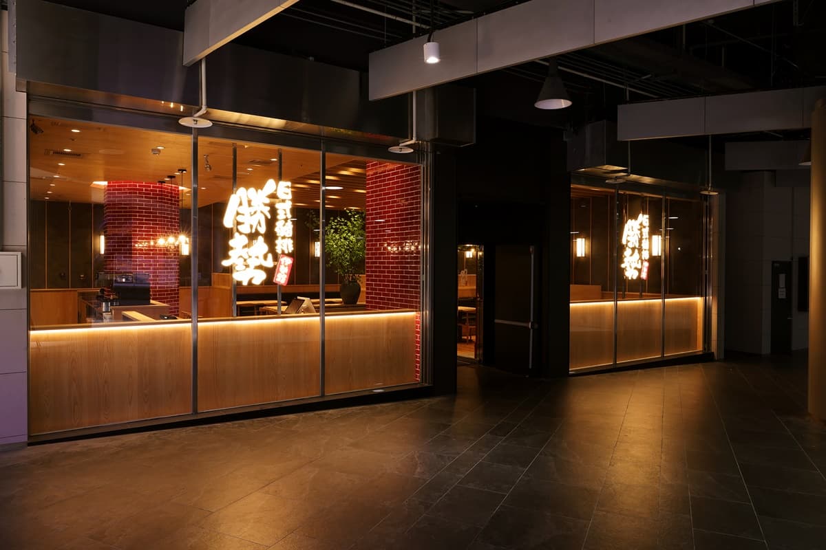 連3天「豬排買一送一」!155元起無限續飯湯、高麗菜,加碼免費送「腰內豬排」 連3天「豬排買一送一」!155元起無限續飯湯、高麗菜,加碼免費送「腰內豬排」