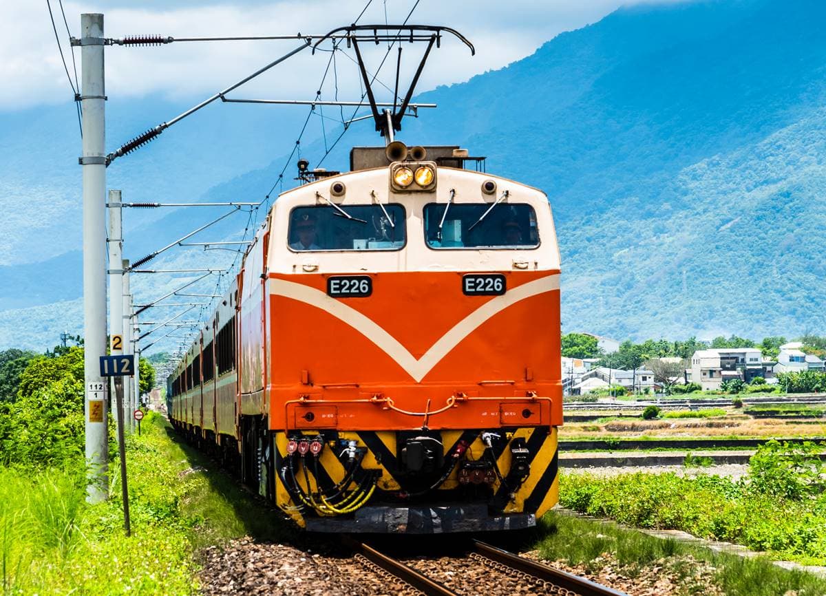 台鐵套票「TR-PASS」是什麼?最低只要599元,5天列車環台無限搭到飽 台鐵套票「TR-PASS」是什麼?最低只要599元,5天列車環台無限搭到飽