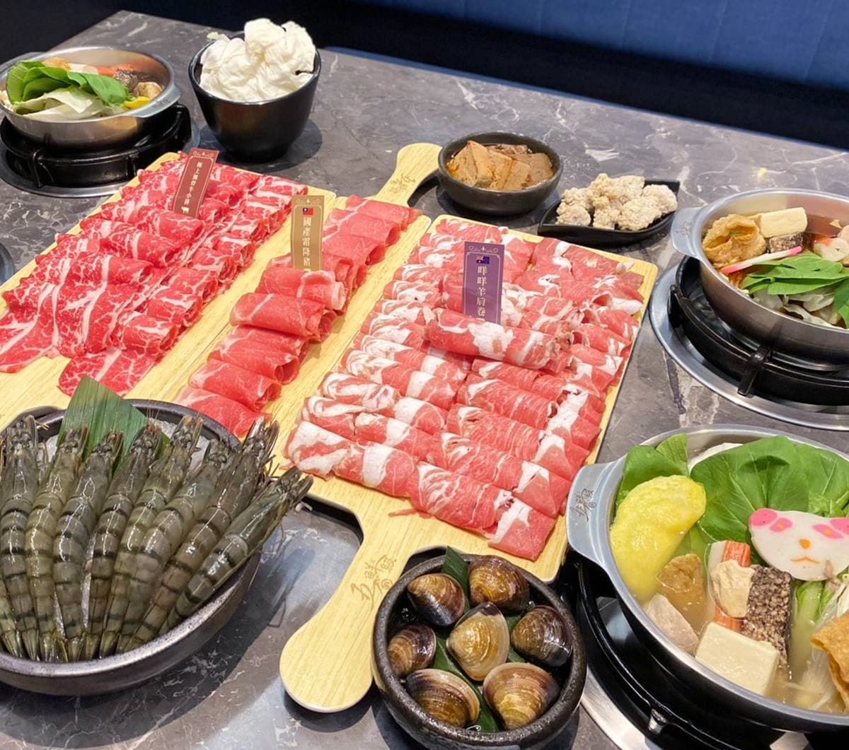 快閃2天「鍋物買一送一」!84元起爽嗑個人小火鍋,加碼白飯、冰沙飲品吃到飽 快閃2天「鍋物買一送一」!84元起爽嗑個人小火鍋,加碼白飯、冰沙飲品吃到飽
