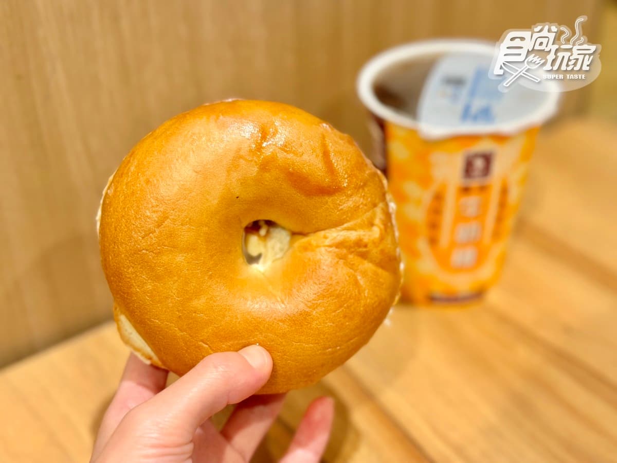 最低50元!連續6天「拉亞漢堡買一送一」,加碼免費嗑3款「雙倍爆料蛋餅」 最低50元!連續6天「拉亞漢堡買一送一」,加碼免費嗑3款「雙倍爆料蛋餅」