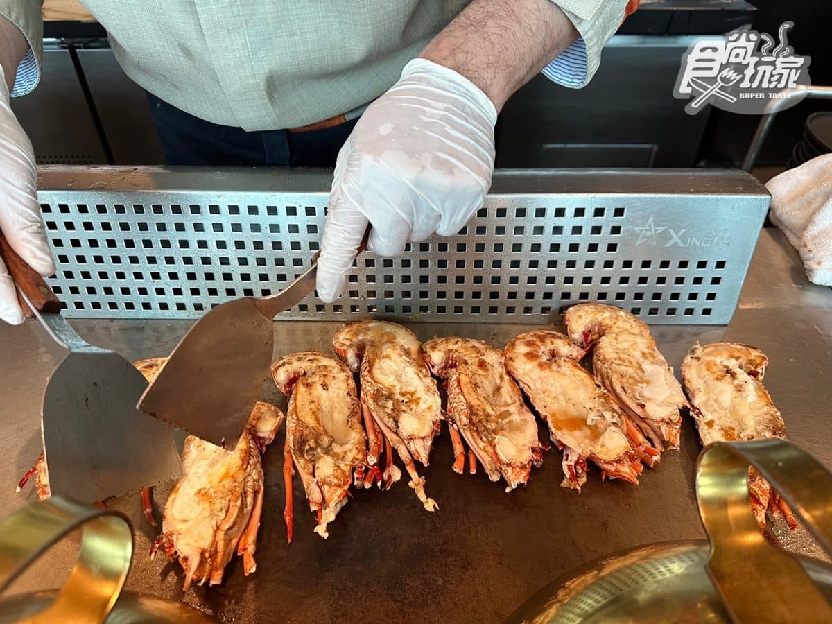 全台最頂級Buffet!「饗A Joy」3.5小時爽嗑300道料理,8大餐區全開箱 全台最頂級Buffet!「饗A Joy」3.5小時爽嗑300道料理,8大餐區全開箱