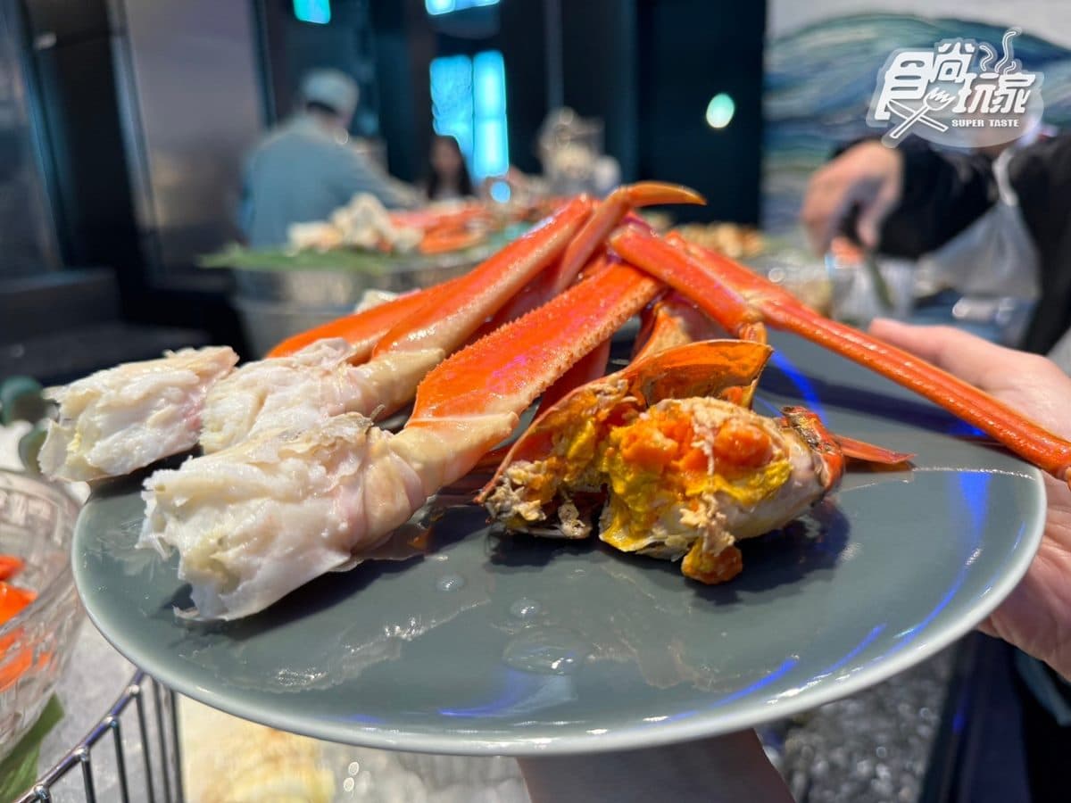 全台最頂級Buffet!「饗A Joy」3.5小時爽嗑300道料理,8大餐區全開箱 全台最頂級Buffet!「饗A Joy」3.5小時爽嗑300道料理,8大餐區全開箱