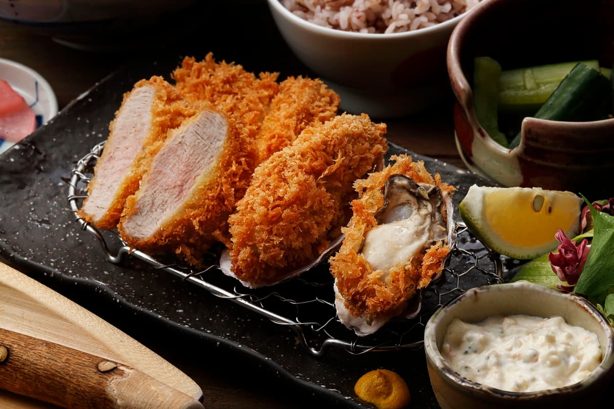 這7天免費送「腰內豬排」!310元起無限續飯湯、高麗菜,加碼樂天皇朝買一送一 這7天免費送「腰內豬排」!310元起無限續飯湯、高麗菜,加碼樂天皇朝買一送一