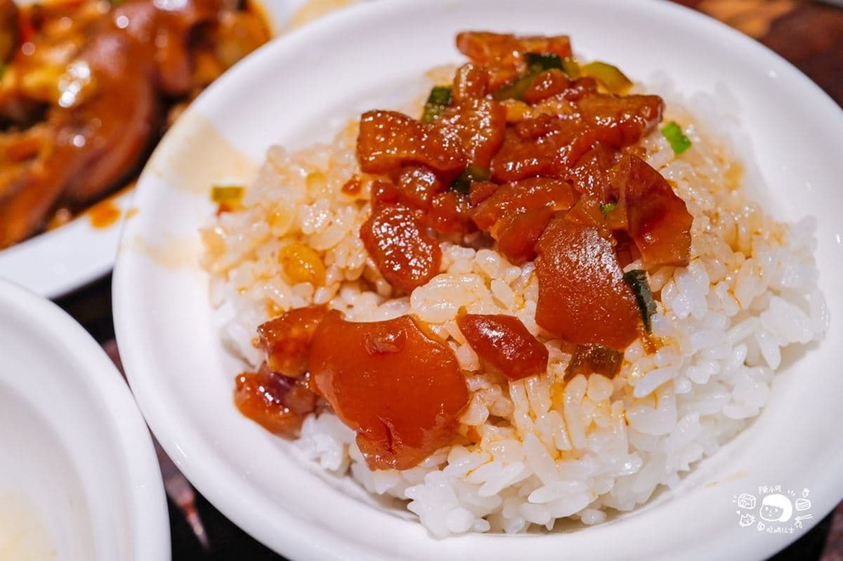 台北最強滷肉飯12家!黃仁勳、陳珮騏愛店,60年老字號、CNN推薦通通有 台北最強滷肉飯12家!黃仁勳、陳珮騏愛店,60年老字號、CNN推薦通通有
