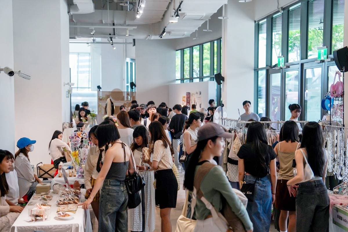 北流最嗨聖誕市集登場!市集逛遍百家美食、文創小物,20組夯團表演免費聽 北流最嗨聖誕市集登場!市集逛遍百家美食、文創小物,20組夯團表演免費聽