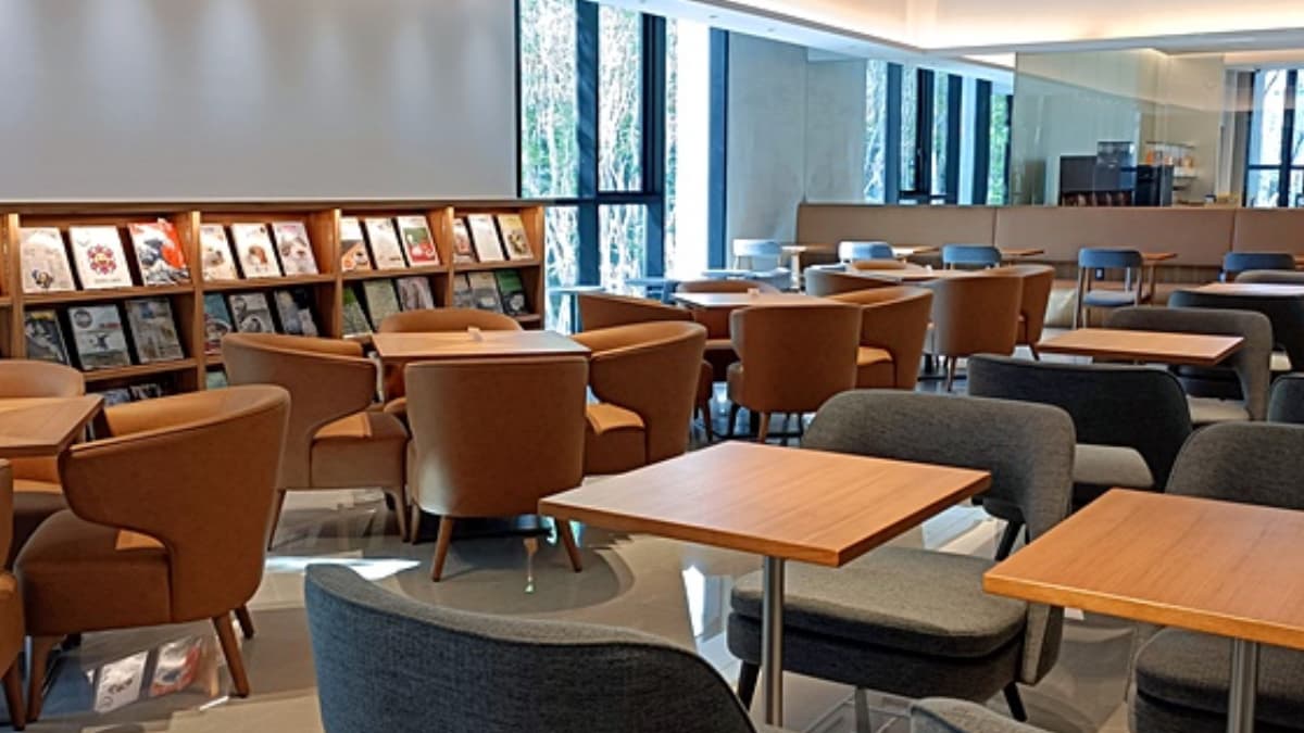 TSUTAYA BOOKSTORE(台中老佛爺店)