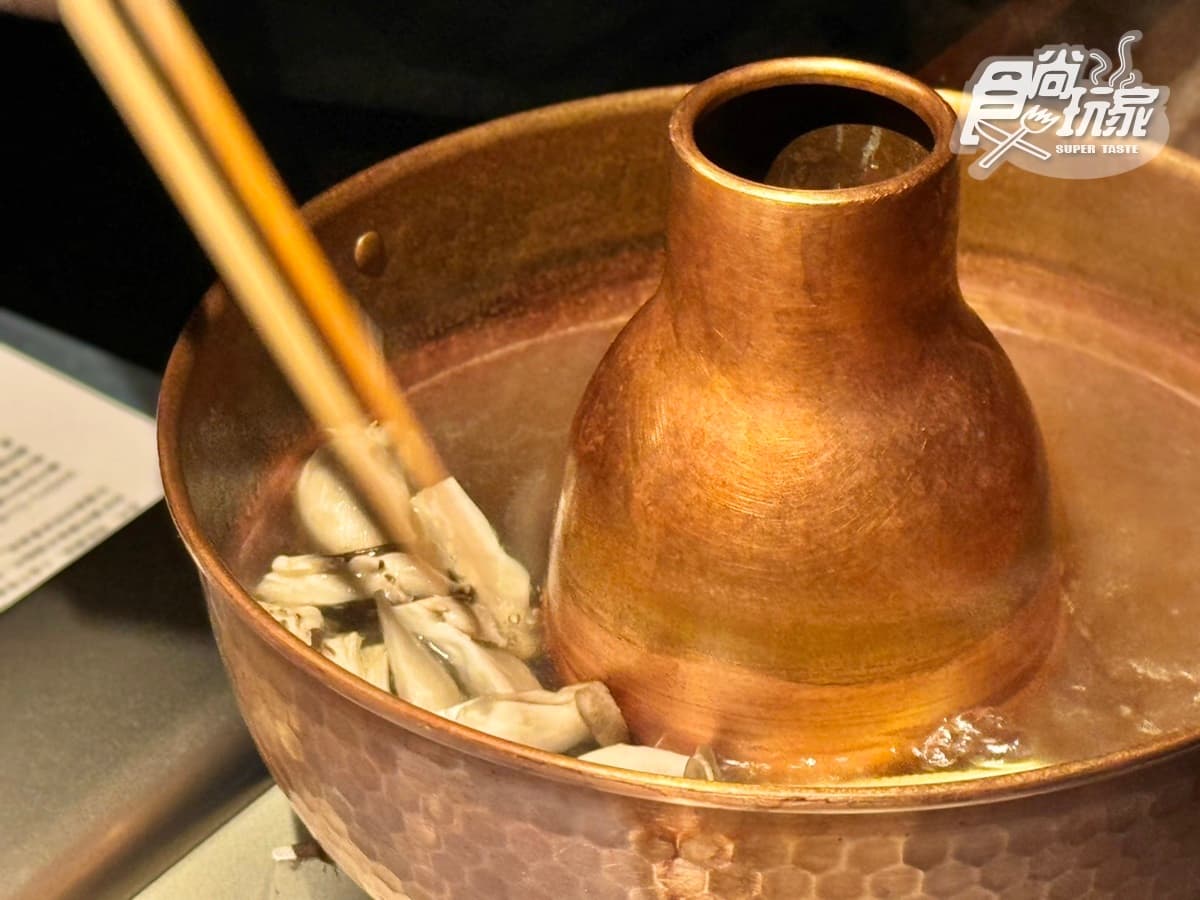 教父牛排第1間「和牛火鍋」來了!80元爽嗑和牛滷肉飯,菜單價位、地點搶先看 教父牛排第1間「和牛火鍋」來了!80元爽嗑和牛滷肉飯,菜單價位、地點搶先看