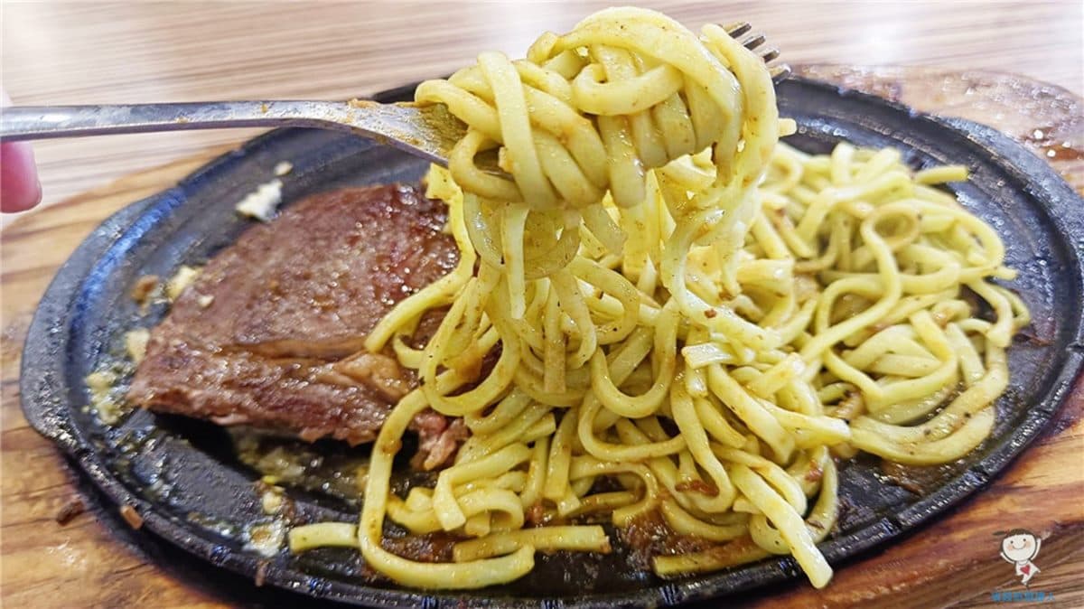160元爽嗑排餐+自助吧!經營20年高CP值牛排店,爆米花、濃湯、10款飲品吃到飽 160元爽嗑排餐+自助吧!經營20年高CP值牛排店,爆米花、濃湯、10款飲品吃到飽