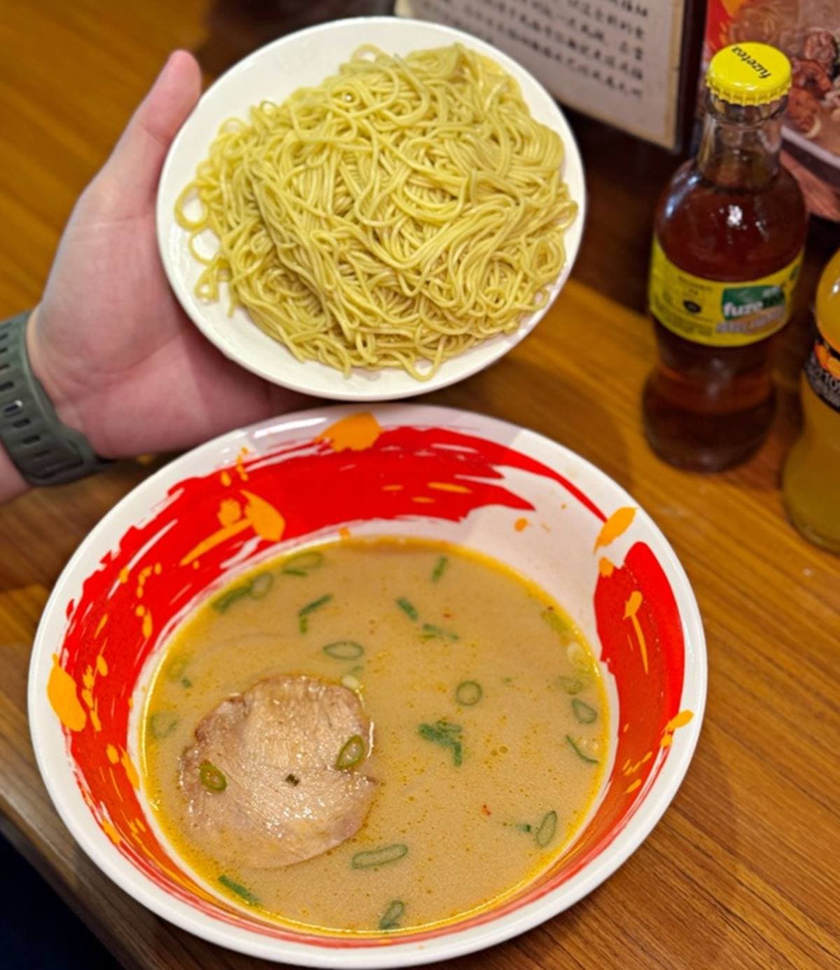 最低只要79元!高CP值「平價拉麵」免費加麵吃到飽,必點博多豚骨、起司豬排 最低只要79元!高CP值「平價拉麵」免費加麵吃到飽,必點博多豚骨、起司豬排