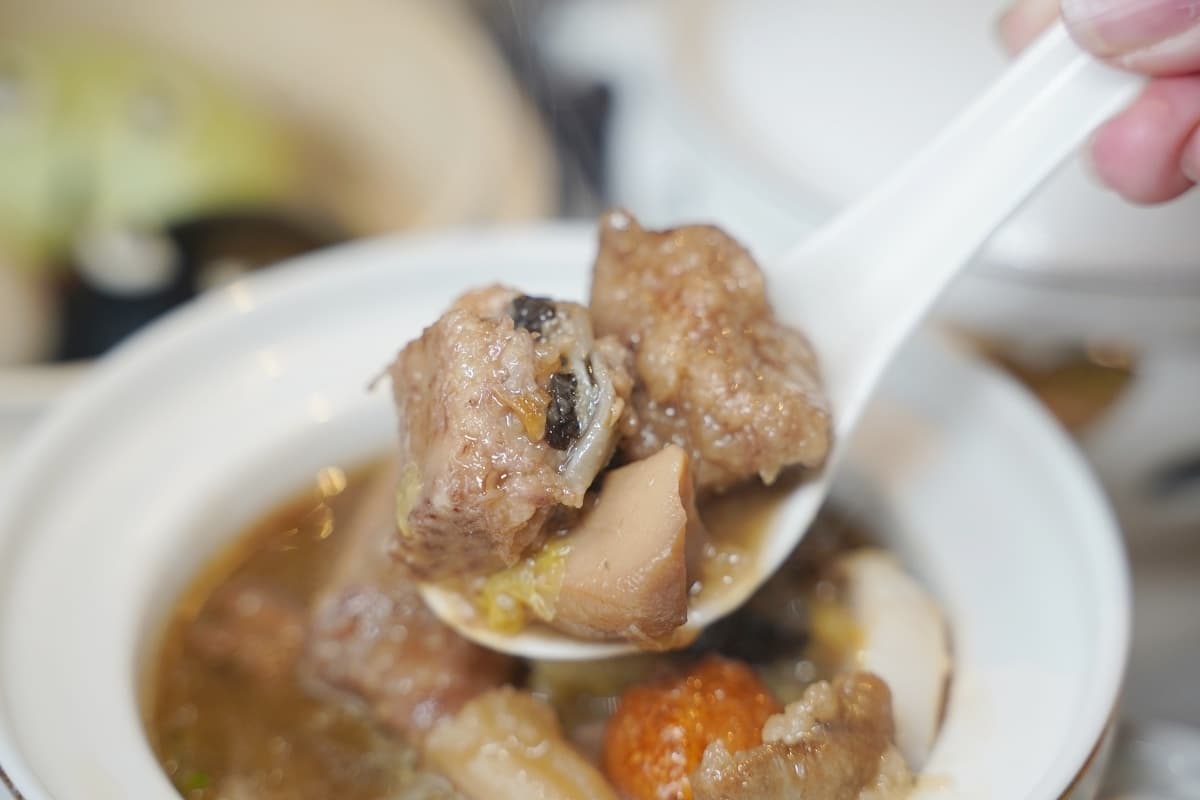 月老珍奶、手沖豆花必點!大稻埕「復古風港式點心」超好拍,佛跳牆也能獨享 月老珍奶、手沖豆花必點!大稻埕「復古風港式點心」超好拍,佛跳牆也能獨享