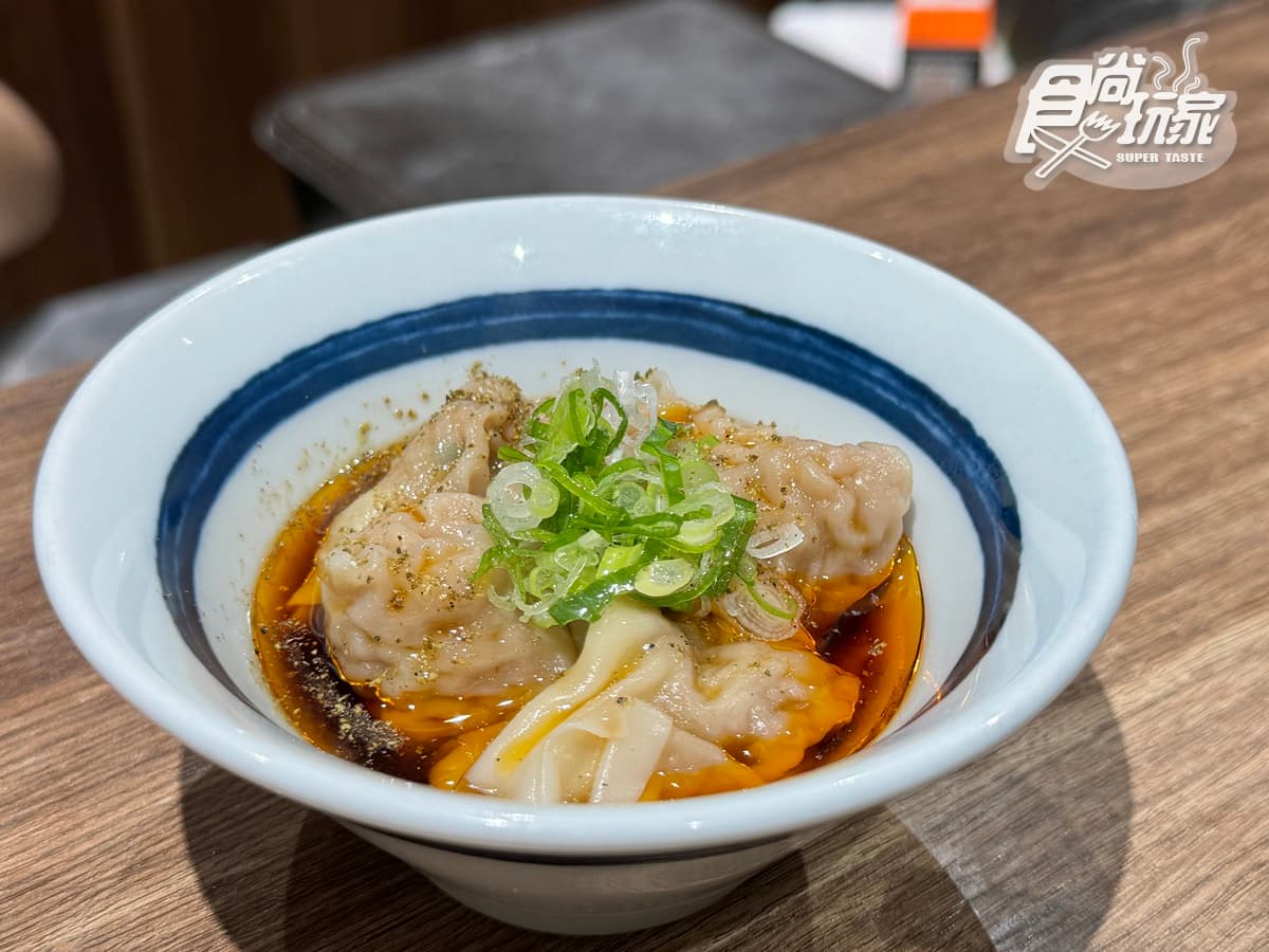 最低只要240元!高CP值「日式拉麵」爽嗑巨無霸叉燒,內用還能免費續麵 最低只要240元!高CP值「日式拉麵」爽嗑巨無霸叉燒,內用還能免費續麵
