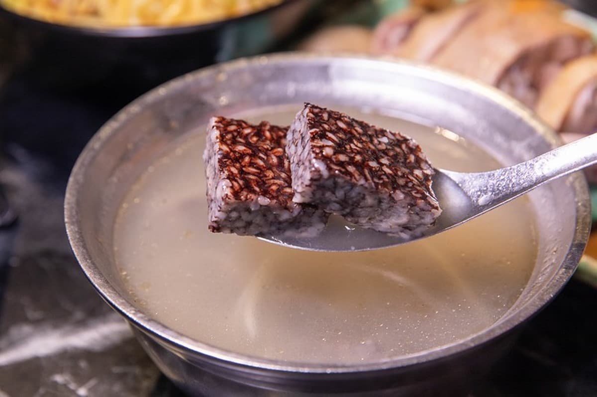 24小時都能吃!桃園廟口「老字號鴨肉」飄香50年,鴨腿沾獨門味噌醬太銷魂 24小時都能吃!桃園廟口「老字號鴨肉」飄香50年,鴨腿沾獨門味噌醬太銷魂