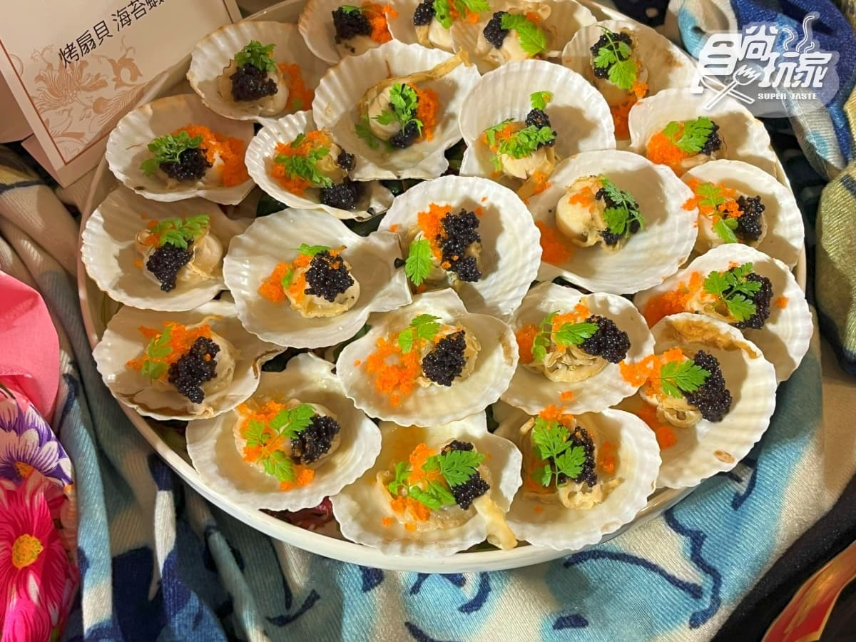紅酒牛小排、松葉蟹必吃!遠東Cafe吃到飽「8強主廚」加持,假日加碼這一道 紅酒牛小排、松葉蟹必吃!遠東Cafe吃到飽「8強主廚」加持,假日加碼這一道