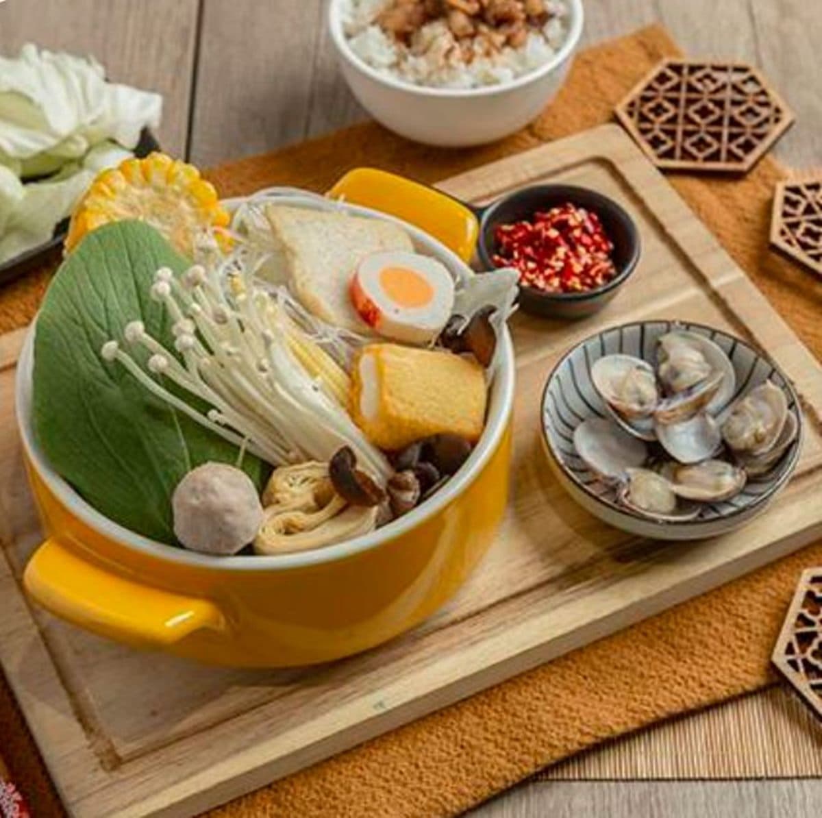 最低169元開吃!高CP值「雞湯小火鍋」免費送蔬菜,附餐、飲料無限續 最低169元開吃!高CP值「雞湯小火鍋」免費送蔬菜,附餐、飲料無限續