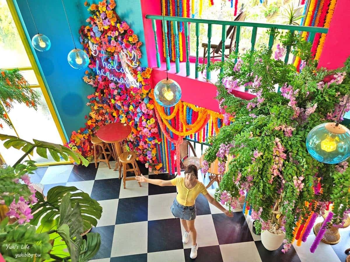 來當花仙子!打卡夢幻花牆、花柱「花卉咖啡廳」,再嘗玫瑰涼糕、花朵甜點 來當花仙子!打卡夢幻花牆、花柱「花卉咖啡廳」,再嘗玫瑰涼糕、花朵甜點