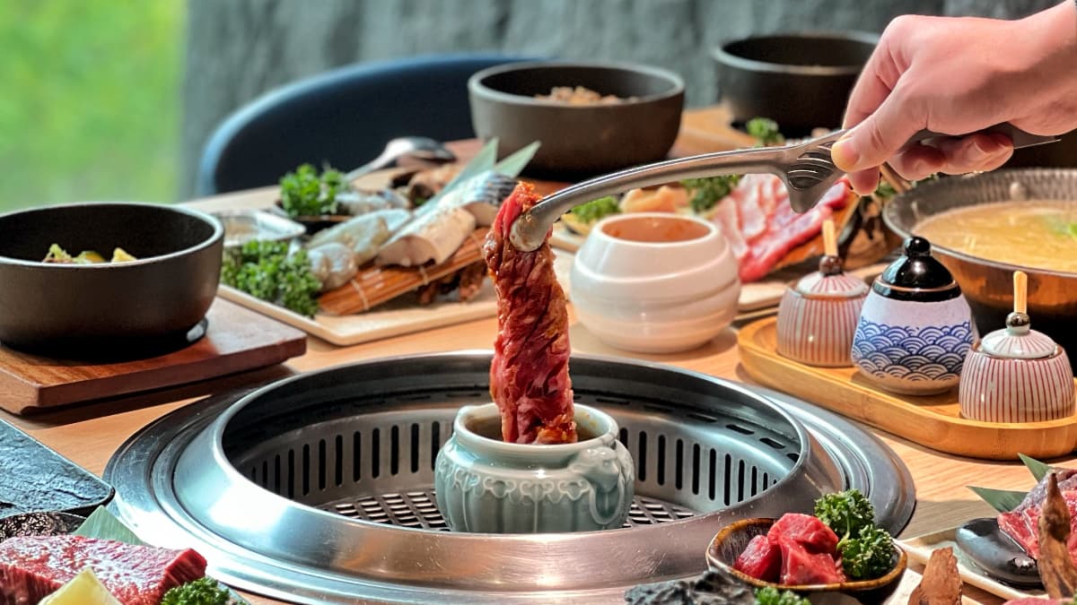 538元起燒肉吃到飽!台北高CP值「火烤兩吃」,海鮮、石鍋拌飯50款無限續 538元起燒肉吃到飽!台北高CP值「火烤兩吃」,海鮮、石鍋拌飯50款無限續