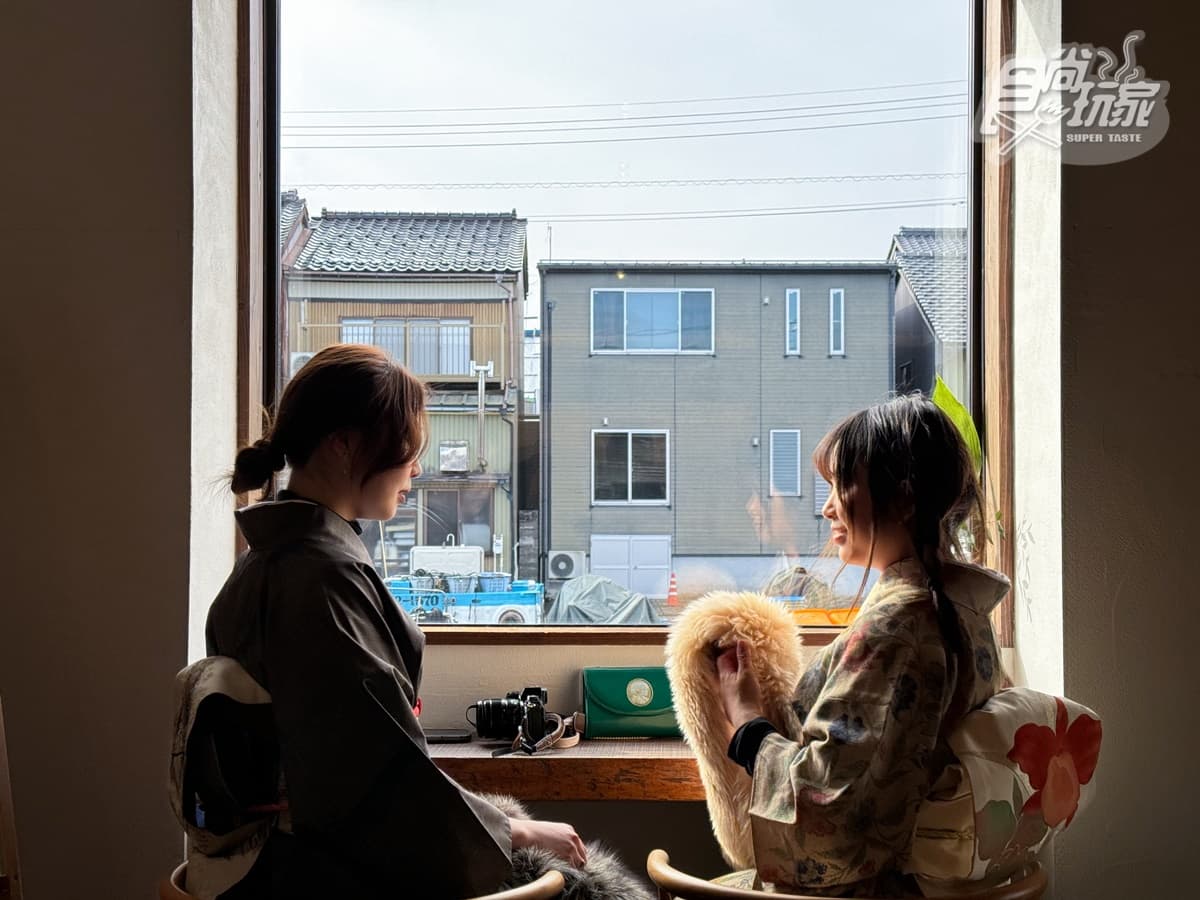 富山縣美食輕旅行2天1夜攻略!海鮮市場爽嗑紅雪蟹、小威尼斯漫步拍美照(中獎公布) 富山縣美食輕旅行2天1夜攻略!海鮮市場爽嗑紅雪蟹、小威尼斯漫步拍美照(中獎公布)
