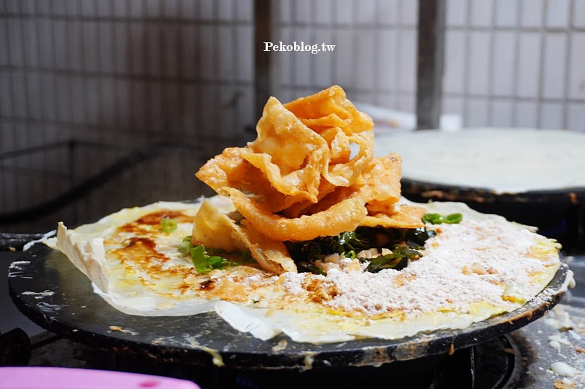 湳雅夜市美食TOP 10,解鎖板橋宵夜大本營!必吃麻油雞、和牛滷肉飯 湳雅夜市美食推薦:醜女脆餅