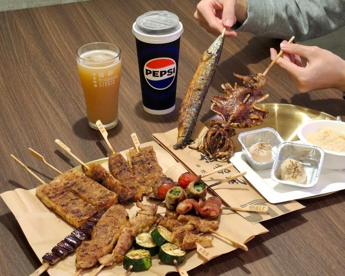 牛排、豬肋排買一送一!6大經典賽優惠:金色三麥買一送一、送100元折價券 牛排、豬肋排買一送一!6大經典賽優惠:金色三麥買一送一、送100元折價券