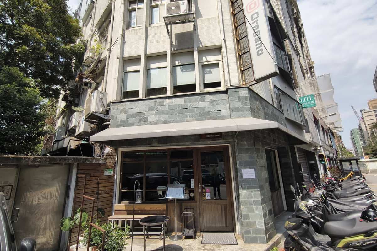 現省340元!網評4.5顆星義式餐廳祭優惠,加40元爽嗑「雙倍爆量鮮蝦麵」 現省340元!網評4.5顆星義式餐廳祭優惠,加40元爽嗑「雙倍爆量鮮蝦麵」