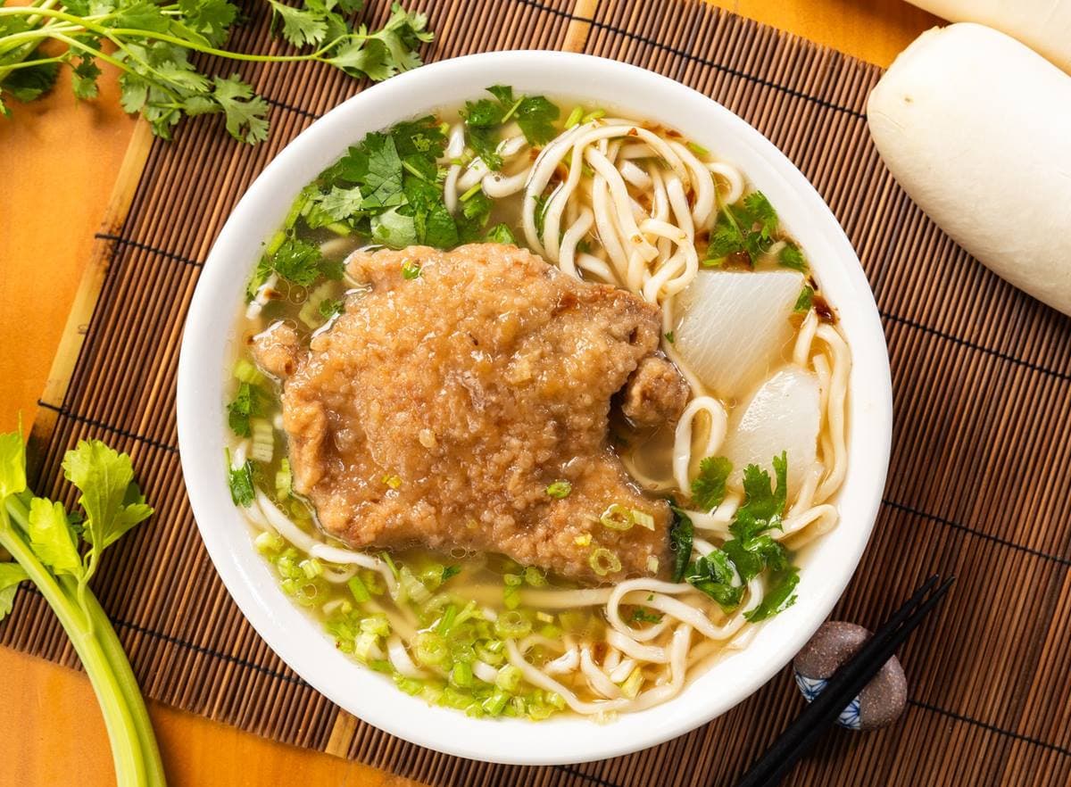 只有2天快衝!「八方雲集」免費送小菜、滷味,加碼搶吃最新「梁師傅排骨麵」 只有2天快衝!「八方雲集」免費送小菜、滷味,加碼搶吃最新「梁師傅排骨麵」