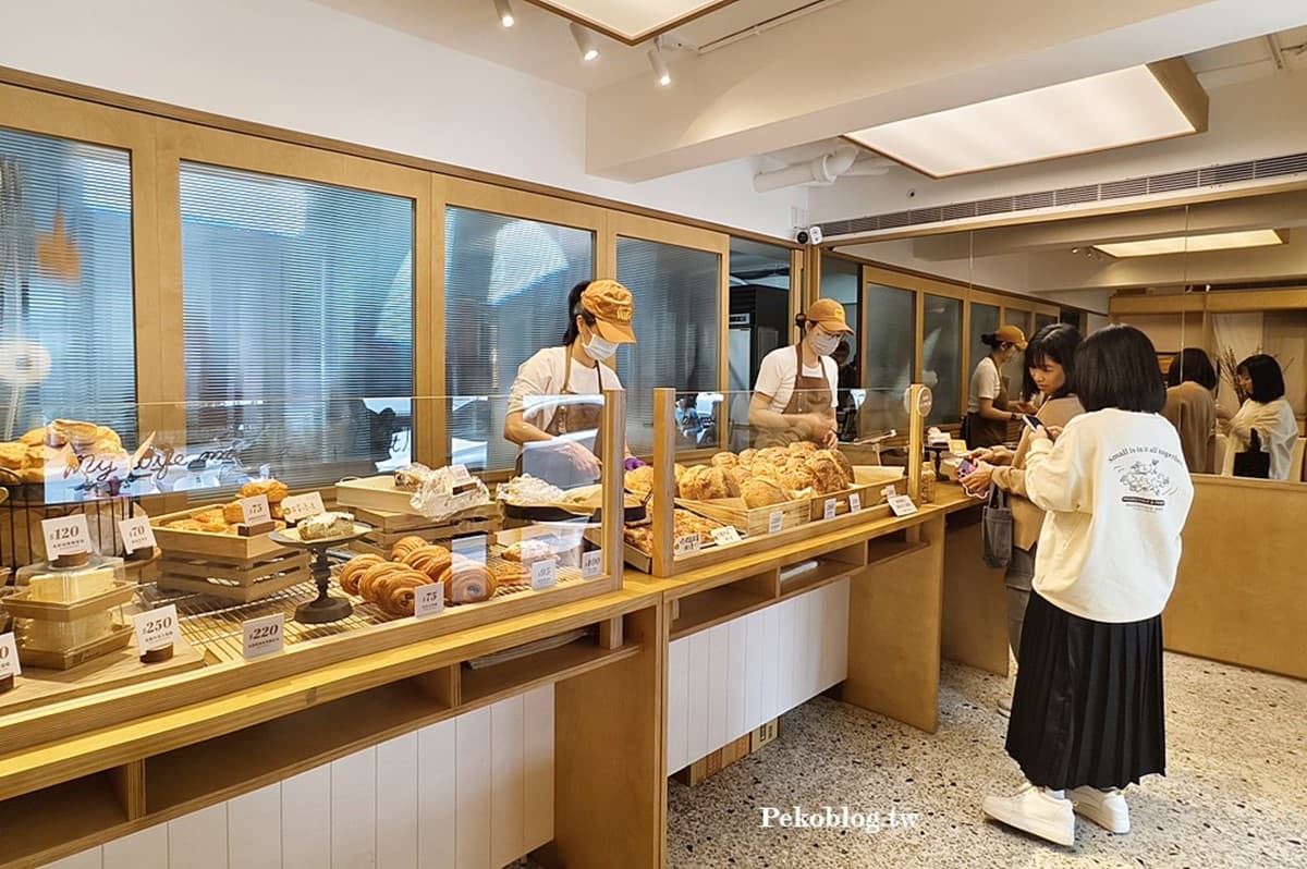 「史上最難訂肉桂捲」店面藏這!銷魂奶油乳酪一吃愛上,網友推薦必買一次看 「史上最難訂肉桂捲」店面藏這!銷魂奶油乳酪一吃愛上,網友推薦必買一次看