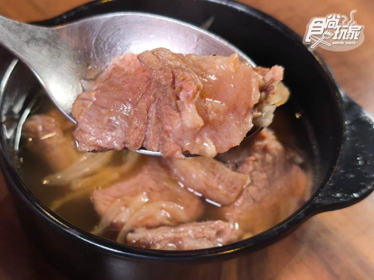 牛排買一送一!宜蘭平價牛排名店230元起開吃,必點火焰牛、18盎司雙拼 牛排買一送一!宜蘭平價牛排名店230元起開吃,必點火焰牛、18盎司雙拼