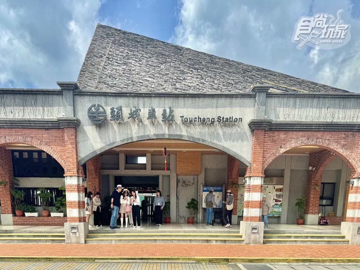 台灣首輛甜點觀光列車!「海風號」夏季路線開跑,享無敵海景、米其林級美食 台灣首輛甜點觀光列車!「海風號」夏季路線開跑,享無敵海景、米其林級美食
