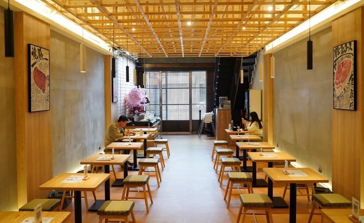 小菜、飲品無限續到飽!超狂「平價日式拉麵」最低170元,必嗑豚骨叉燒、唐揚雞 小菜、飲品無限續到飽!超狂「平價日式拉麵」最低170元,必嗑豚骨叉燒、唐揚雞