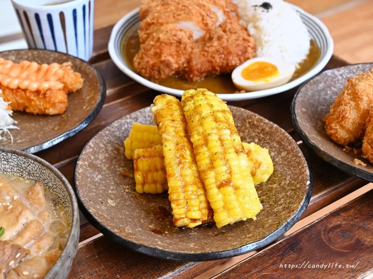 免費續飯湯、加高麗菜!台中首間「巨無霸炸豬排」太邪惡,狂嗑4公分厚究好豬 免費續飯湯、加高麗菜!台中首間「巨無霸炸豬排」太邪惡,狂嗑4公分厚究好豬
