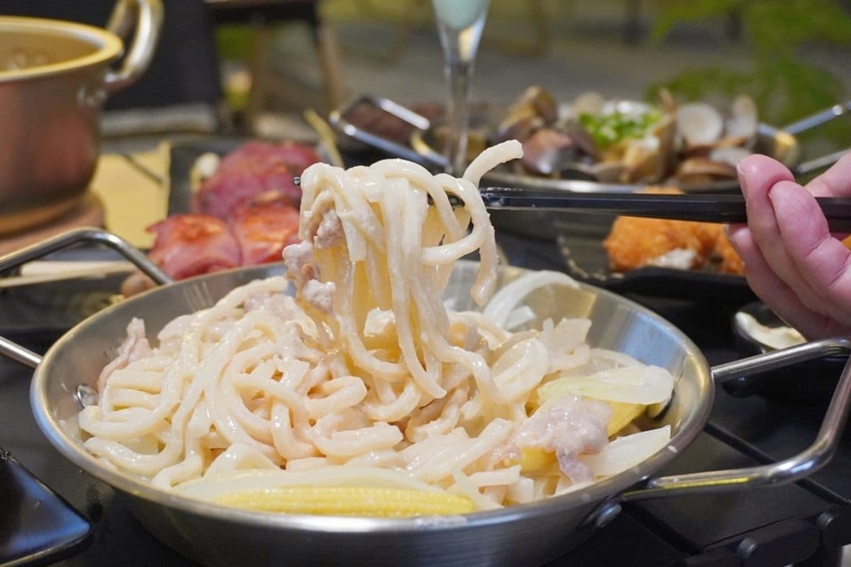 絕美隱藏版「露營風餐廳」!可以打麻將、包廂唱歌,推薦美食+菜單一次看 絕美隱藏版「露營風餐廳」!可以打麻將、包廂唱歌,推薦美食+菜單一次看