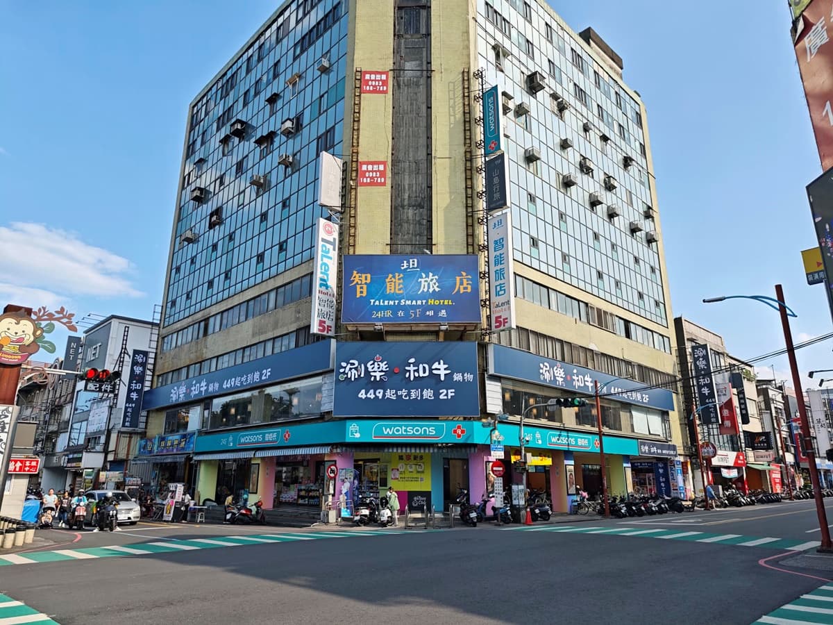 449元起火鍋吃到飽!超過70款肉品海鮮+自助吧暢吃,加碼半價嗑和牛、炙燒壽司 449元起火鍋吃到飽!超過70款肉品海鮮+自助吧暢吃,加碼半價嗑和牛、炙燒壽司