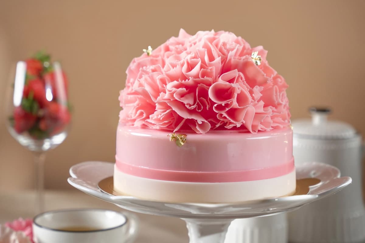 大玫瑰、婚紗美翻!8家「最美母親節蛋糕」開賣,預購時間、推薦品項一次看 大玫瑰、婚紗美翻!8家「最美母親節蛋糕」開賣,預購時間、推薦品項一次看