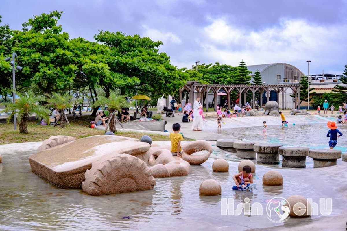 夏天就是要玩水!北中南10個「人氣玩水景點、免費公園」開放戲水時間一次看 免門票親子戲水區開放!嗨玩室內2層樓溜滑梯,觀景台360度無死角美拍海景