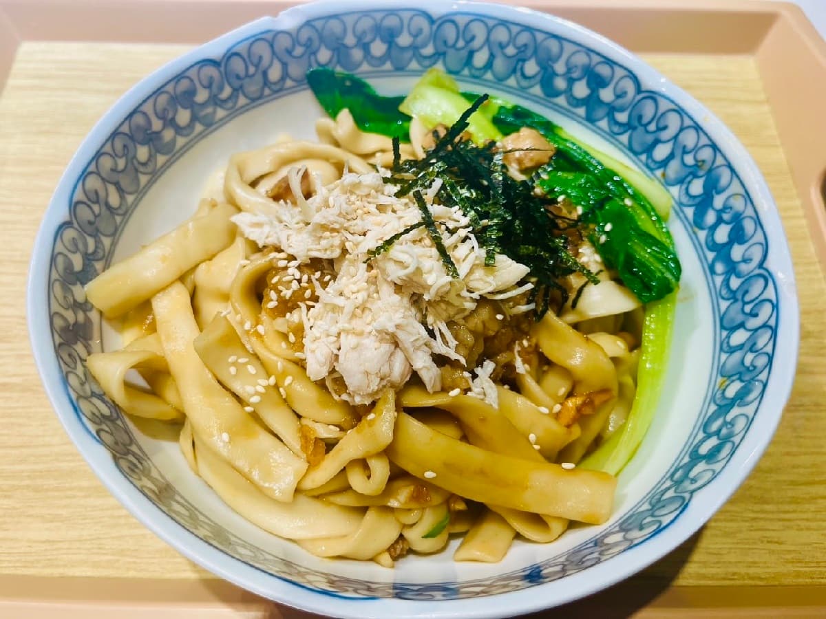湘春家買「湘思紅濃夢」享「雞絲燥子麵」半價