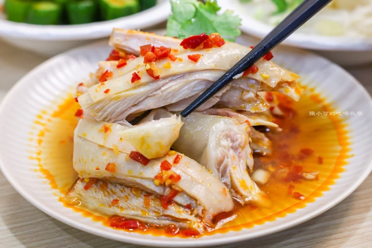 永和版「小鼎泰豐」再+1!排骨蛋炒飯、皮蛋麵銷魂噴香,滿料雞湯也必點 永和版「小鼎泰豐」再+1!排骨蛋炒飯、皮蛋麵銷魂噴香,滿料雞湯也必點