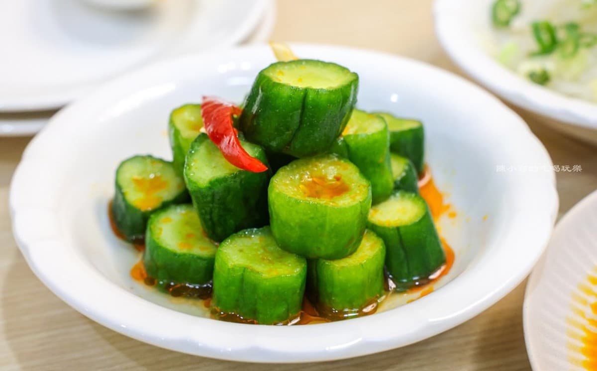 永和版「小鼎泰豐」再+1!排骨蛋炒飯、皮蛋麵銷魂噴香,滿料雞湯也必點 永和版「小鼎泰豐」再+1!排骨蛋炒飯、皮蛋麵銷魂噴香,滿料雞湯也必點