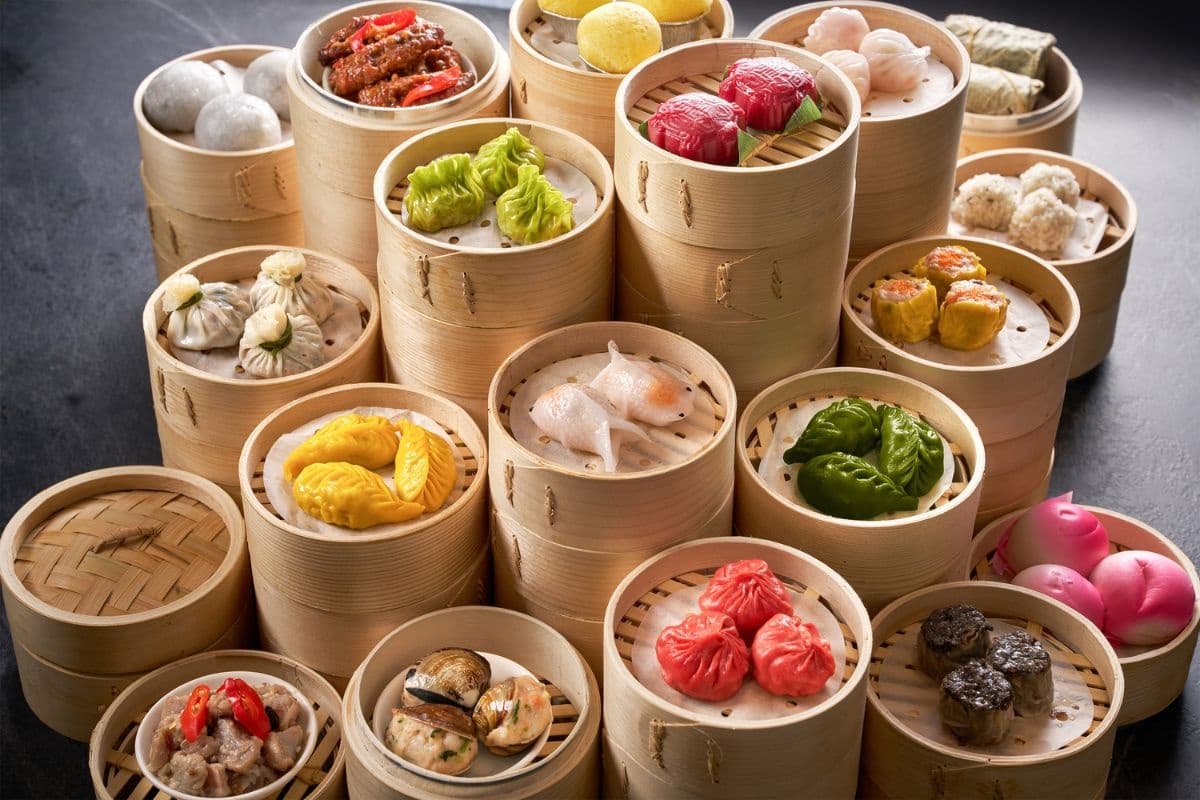 香港人的早餐這裡吃!週末限定「早茶買2送1」,住宿客早餐免費升級 香港人的早餐這裡吃!週末限定「早茶買2送1」,住宿客早餐免費升級