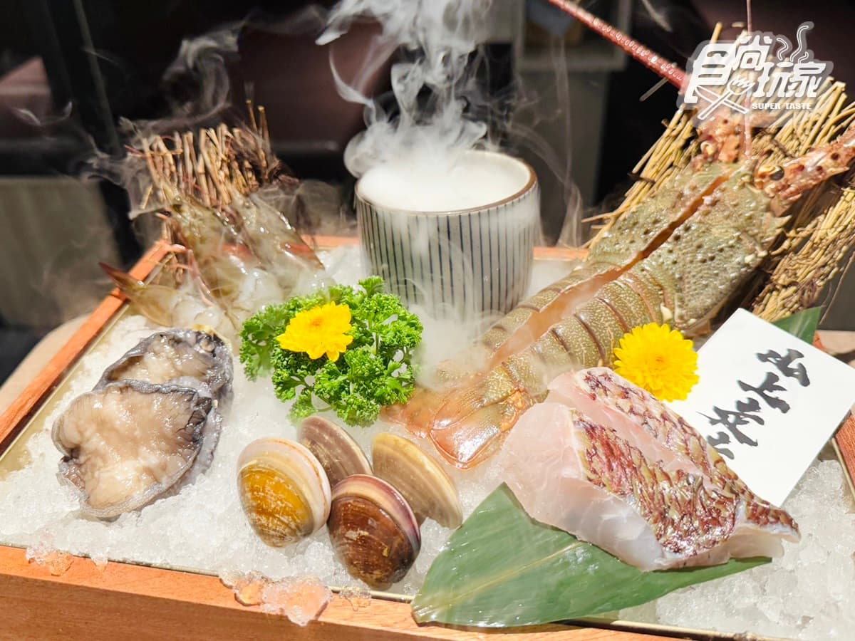 每道150元有找!高CP值「日式無菜單火鍋」嗑現撈龍蝦+A5和牛,免費送金箔冰 每道150元有找!高CP值「日式無菜單火鍋」嗑現撈龍蝦+A5和牛,免費送金箔冰