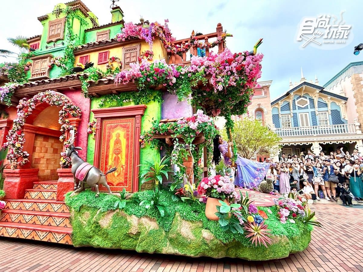「香港迪士尼樂園」20週年全攻略:歷年最盛大表演、300款獨家周邊(中獎公布) 「香港迪士尼樂園」20週年全攻略:歷年最盛大表演、300款獨家周邊(中獎公布)