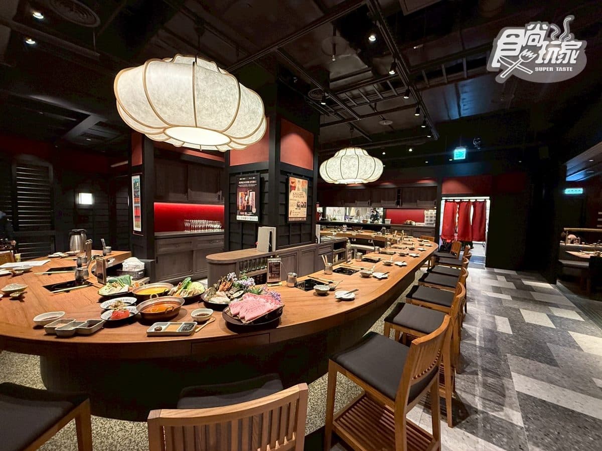 Dream Plaza美食推薦22家!必訪全台最大星巴克,全台首店、吃到飽一次看 Dream Plaza美食推薦22家!必訪全台最大星巴克,全台首店、吃到飽一次看