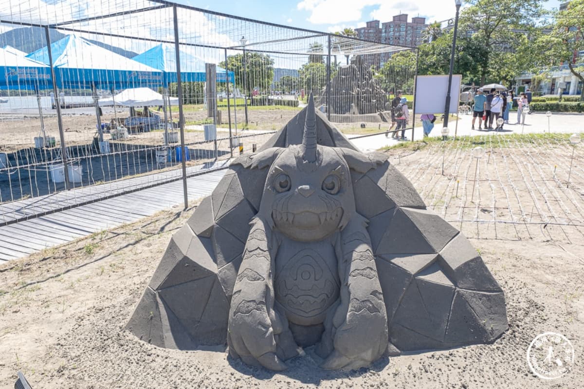 童年回憶《數碼寶貝》回來啦!新北沙雕展期間限定免費拍,搭配夜間光雕帥翻 童年回憶《數碼寶貝》回來啦!新北沙雕展期間限定免費拍,搭配夜間光雕帥翻