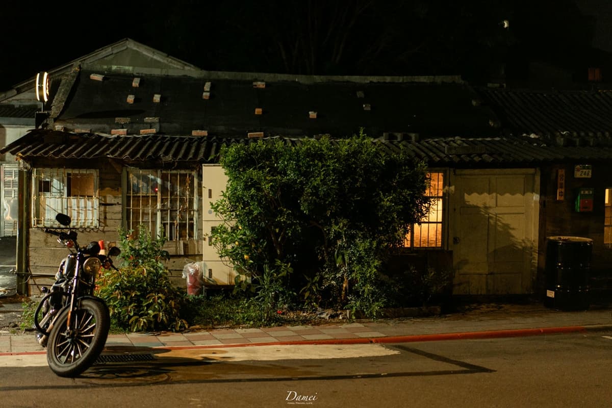 台北不限時咖啡廳16間!超強甜點、有WiFi可久坐、開到深夜,推薦清單一次收 島咖啡老屋外觀