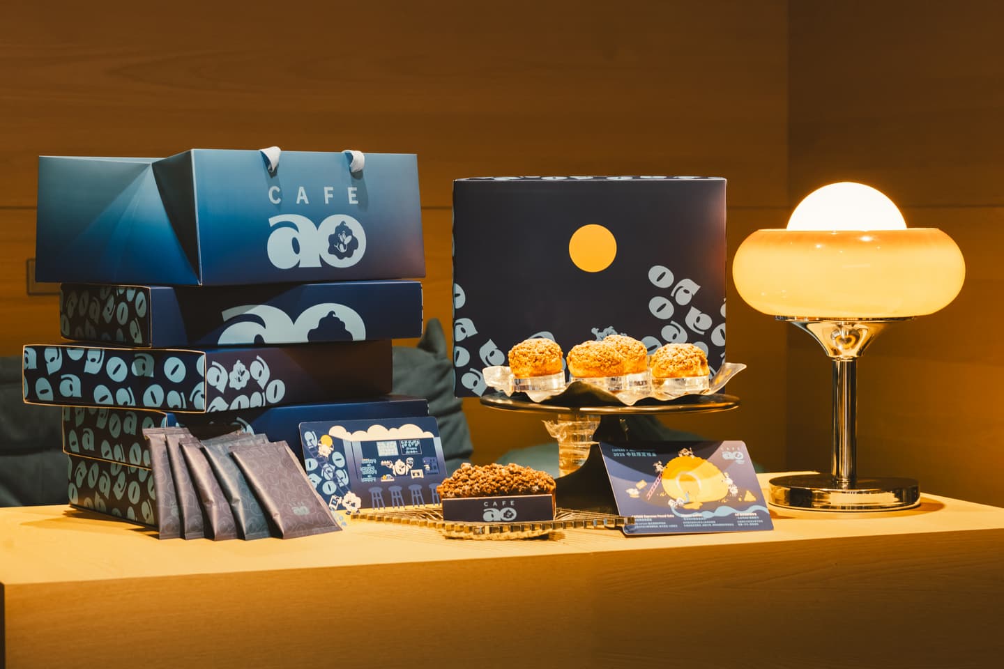 2025中秋禮盒推薦30選!咖啡冰品、蛋黃酥月餅、IP聯名款,品項、價格懶人包 2025中秋禮盒推薦30選!咖啡冰品、蛋黃酥月餅、IP聯名款,品項、價格懶人包
