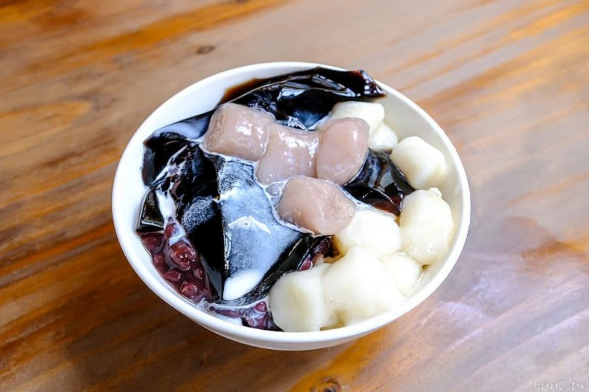 2025東海商圈美食清單!招牌雞爪凍、排隊泡芙專賣店,吃玩買一篇搞定 2025東海商圈美食清單!招牌雞爪凍、排隊泡芙專賣店,吃玩買一篇搞定