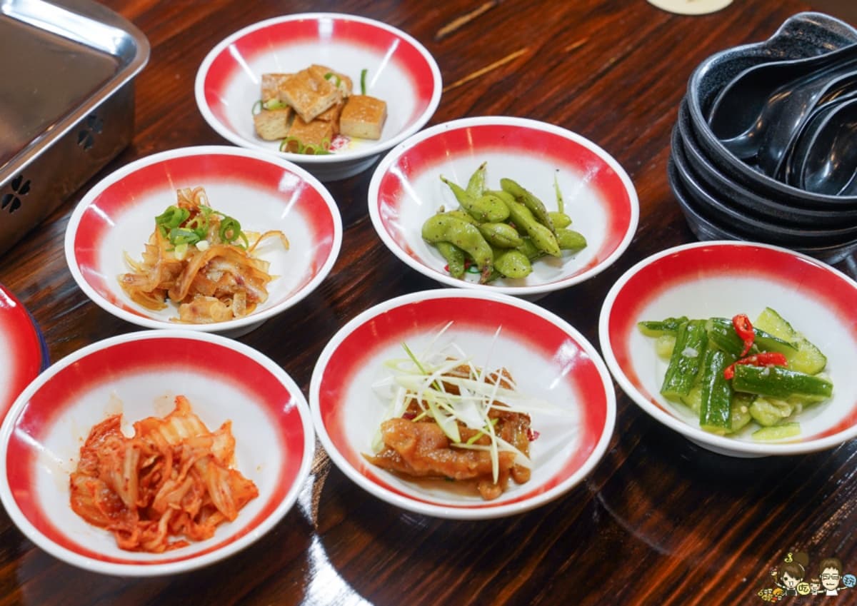 698元起吃到飽!百款鍋物、串烤、炸物無限暢吃,必嗑鮭魚卵丼、焦糖布丁 698元起吃到飽!百款鍋物、串烤、炸物無限暢吃,必嗑鮭魚卵丼、焦糖布丁