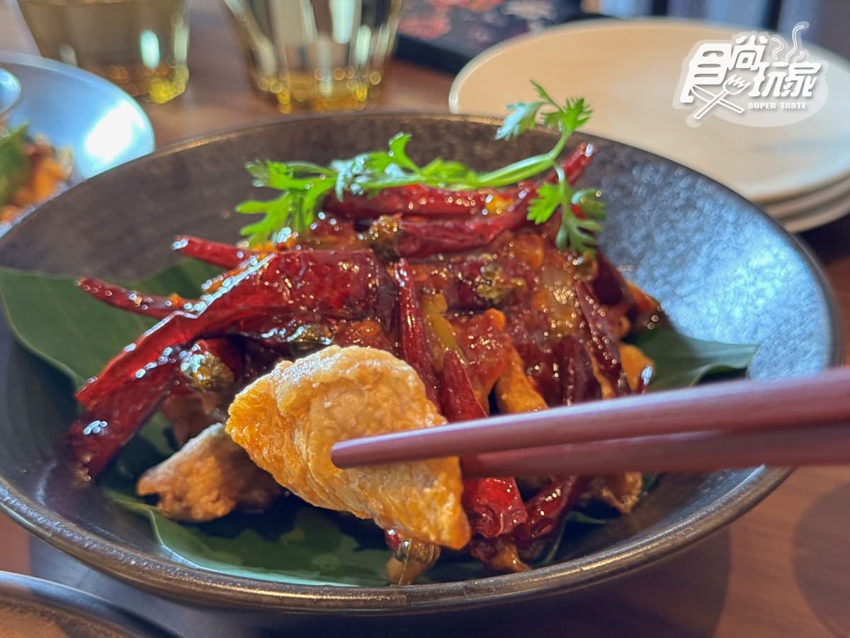台中第1間「泰式餐酒館」在這!8款必吃、亮點一覽,爽嗑酸辣蝦、泰奶布丁 台中第1間「泰式餐酒館」在這!8款必吃、亮點一覽,爽嗑酸辣蝦、泰奶布丁