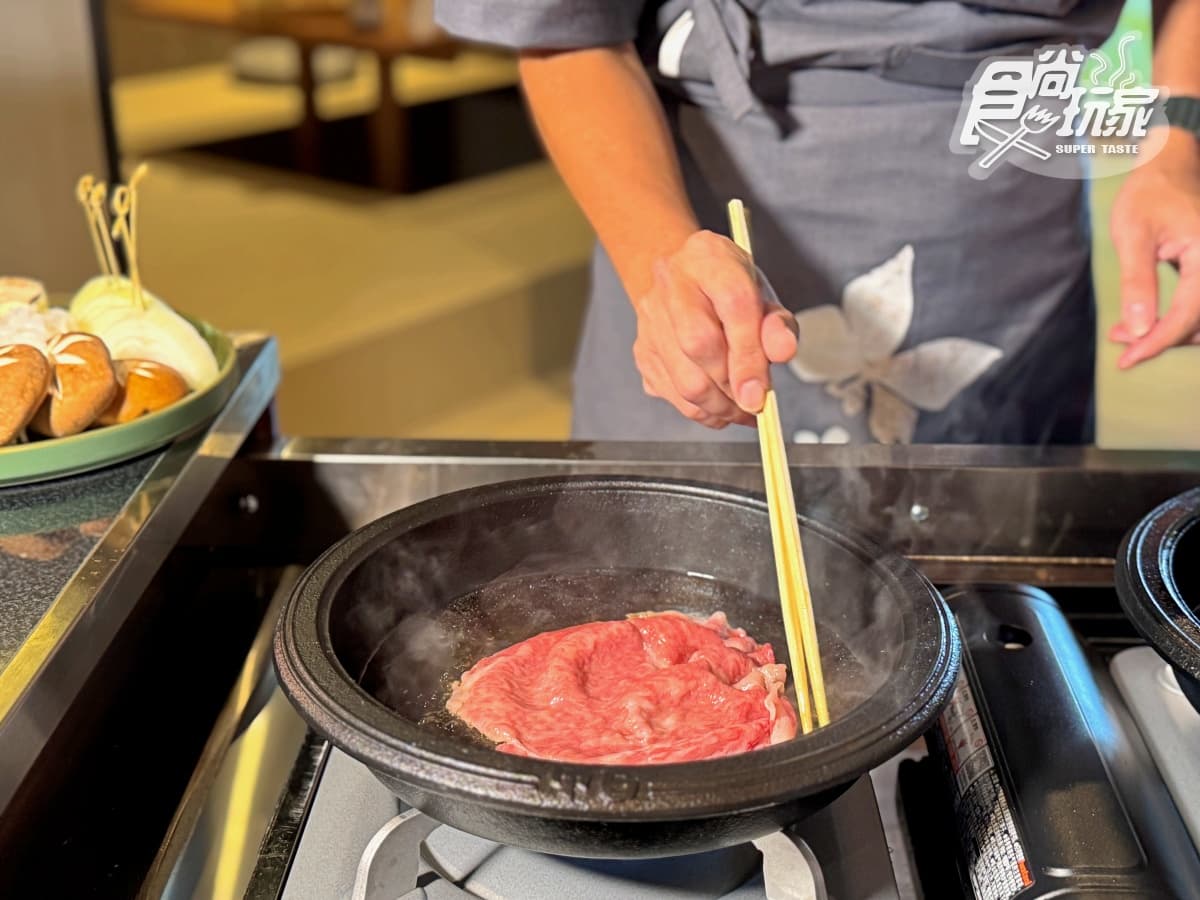 東京百年「日山壽喜燒」登台!菜單價位+亮點搶看,免動手爽嗑A5和牛 東京百年「日山壽喜燒」登台!菜單價位+亮點搶看,免動手爽嗑A5和牛