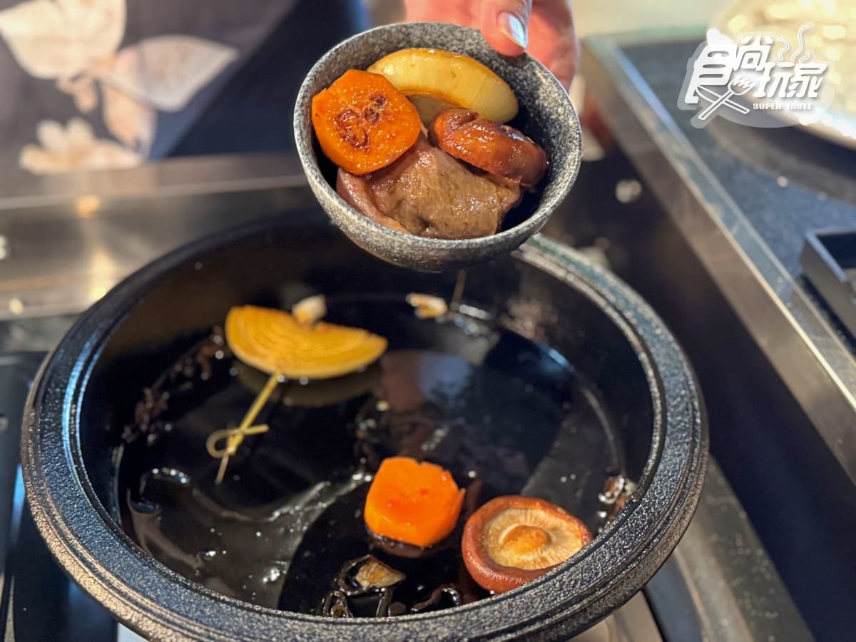 東京百年「日山壽喜燒」登台!菜單價位+亮點搶看,免動手爽嗑A5和牛 東京百年「日山壽喜燒」登台!菜單價位+亮點搶看,免動手爽嗑A5和牛